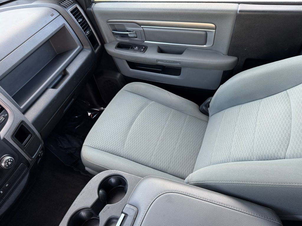 Used 2017 RAM 1500 Tradesman w/ Power & Remote Entry Group image 16