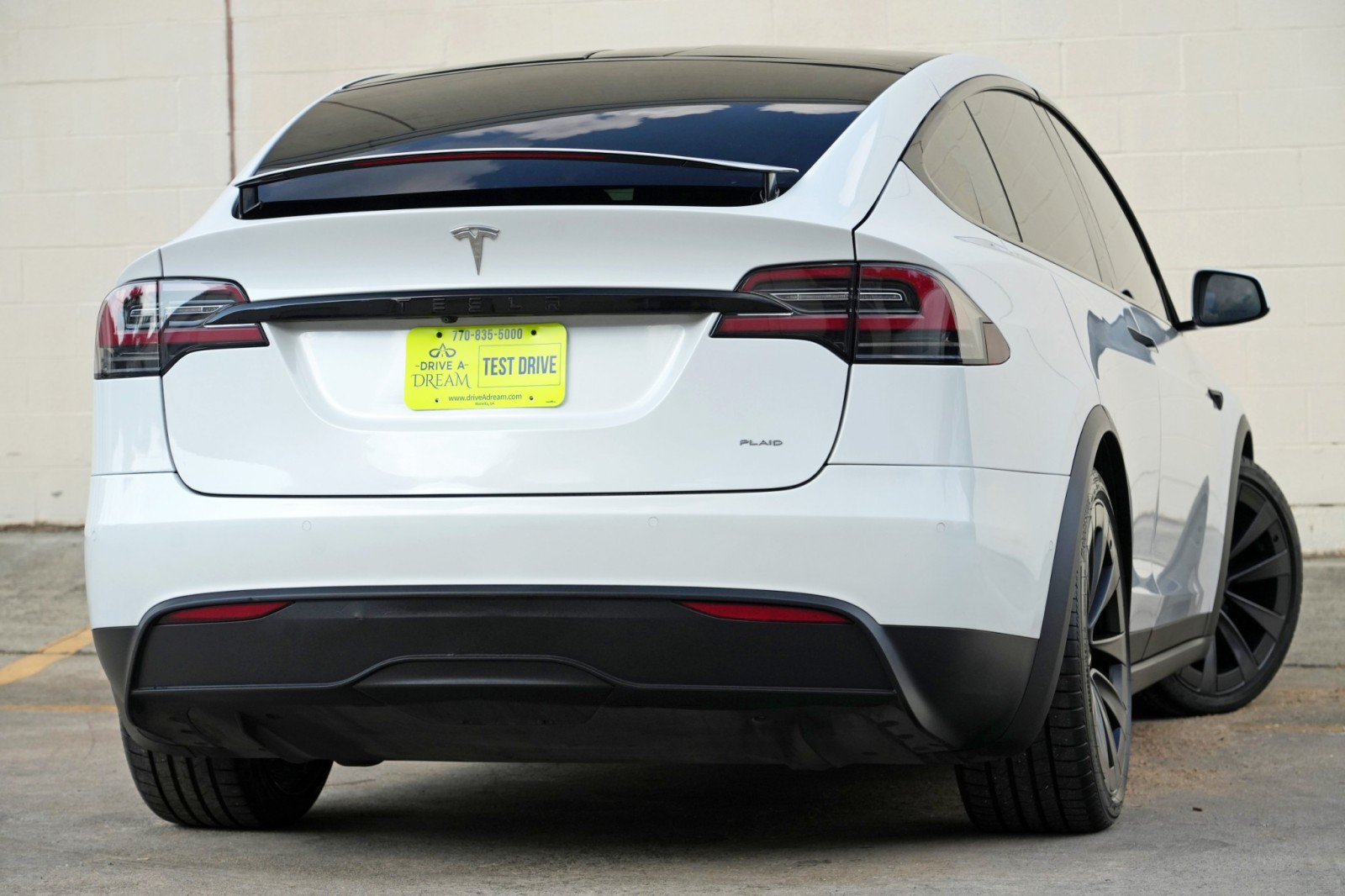 Used 2022 Tesla Model X Plaid AWD/4WD image 5
