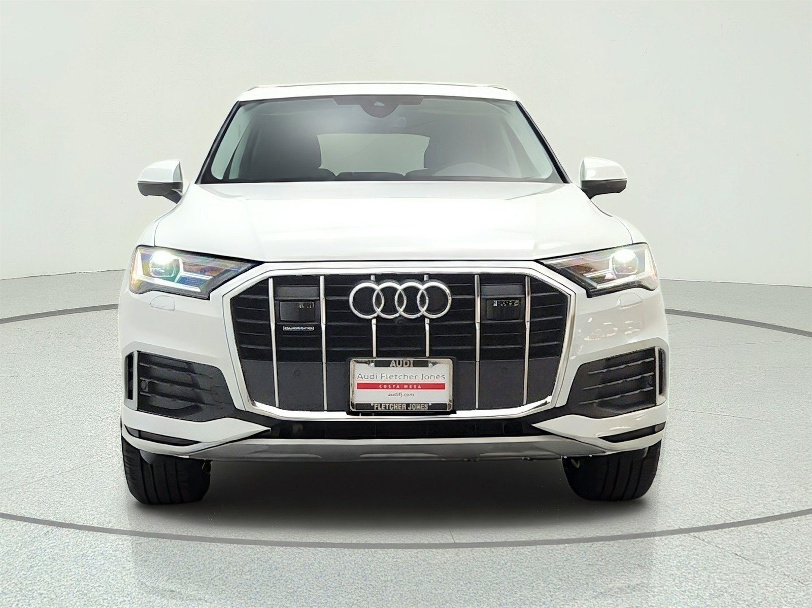 Used 2023 Audi Q7 2.0T Premium Plus w/ Premium Plus Package AWD/4WD image 2