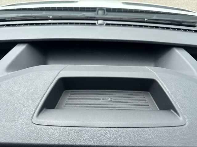 Used 2023 Ford Transit 250 Low Roof RWD image 34