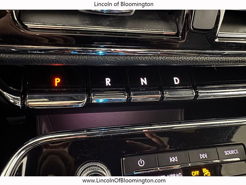 Used 2019 Lincoln Navigator Select AWD/4WD image 69
