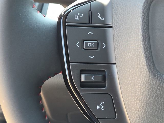 New 2026 Toyota Prius Plug-In Hybrid FWD image 25