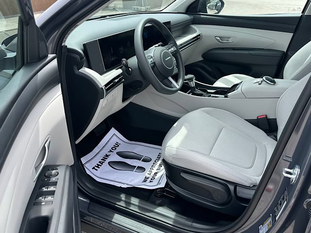 New 2026 Hyundai Tucson SE FWD image 13