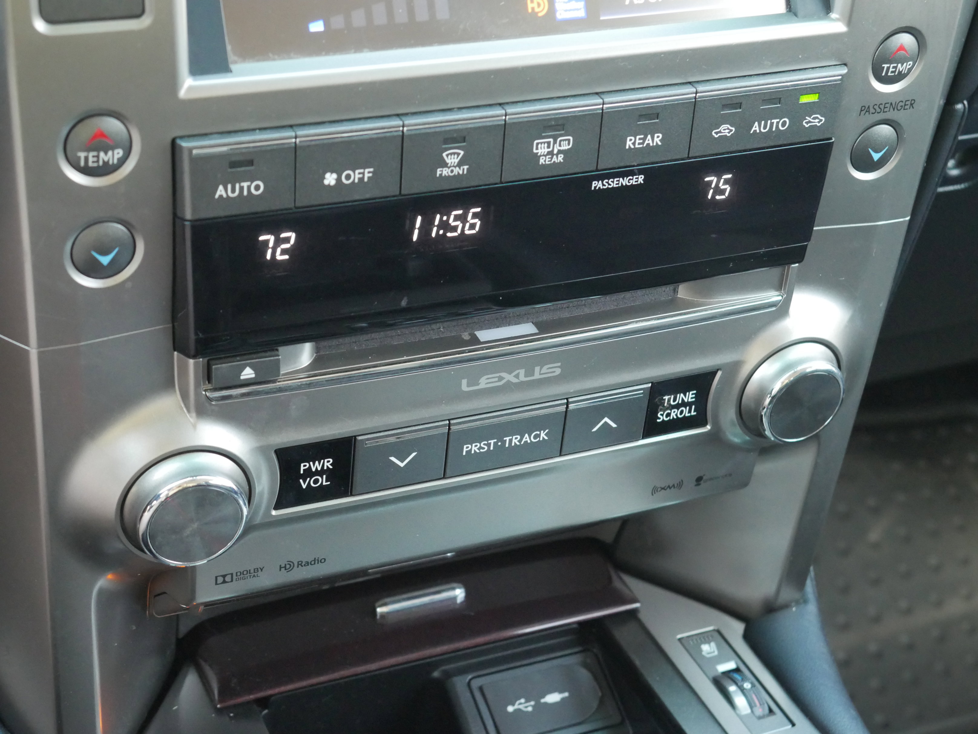 Used 2016 Lexus GX 460 w/ Premium Package image 14