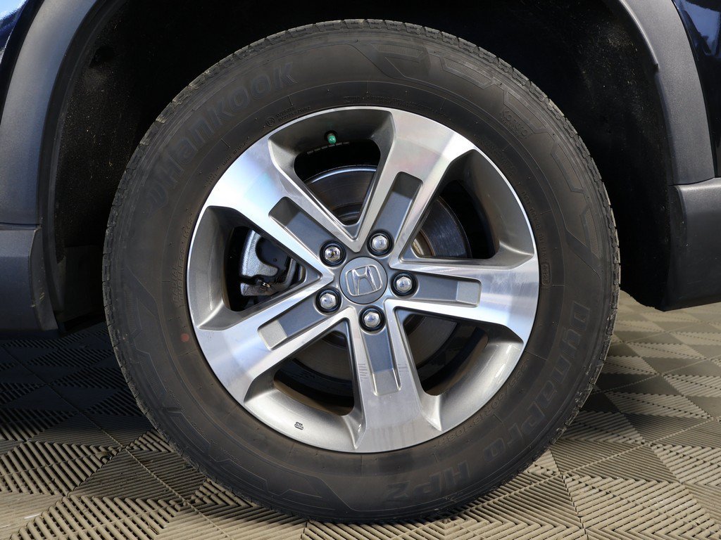 Used 2025 Honda Pilot EX-L image 19