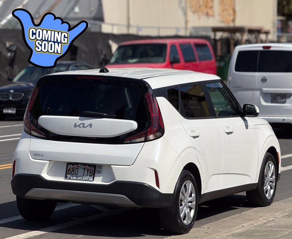 Used 2023 Kia Soul LX FWD image 5