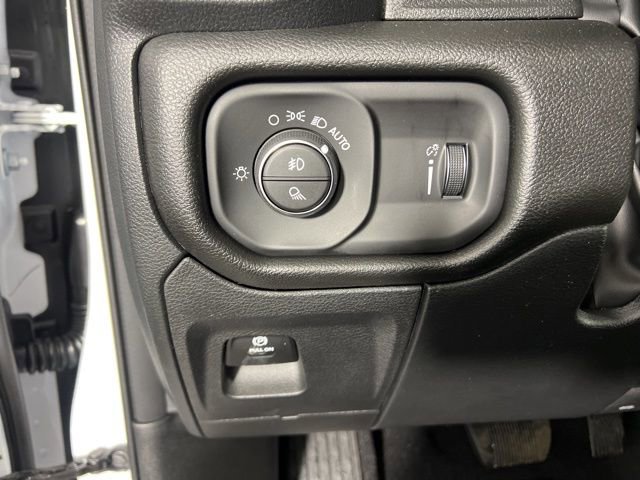 New 2026 RAM 1500 Big Horn w/ Sport Appearance Package image 19