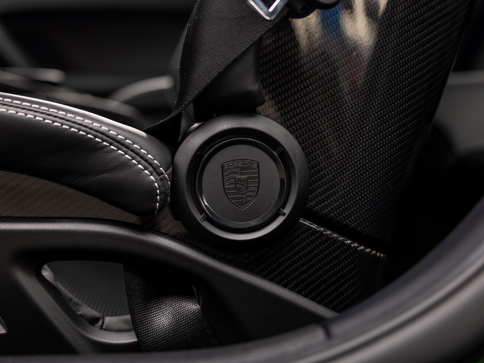 Certified 2025 Porsche 911 GT3 RWD image 46