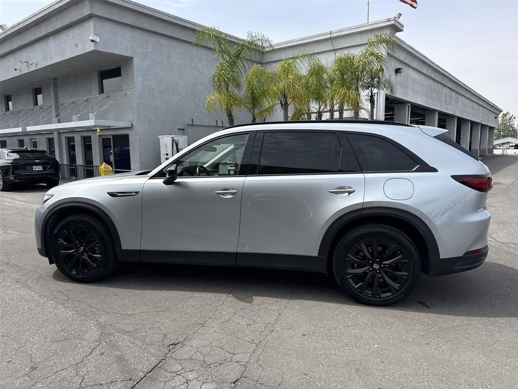 Used 2025 MAZDA CX-90 3.3 Turbo w/ Premium Sport Pkg image 6