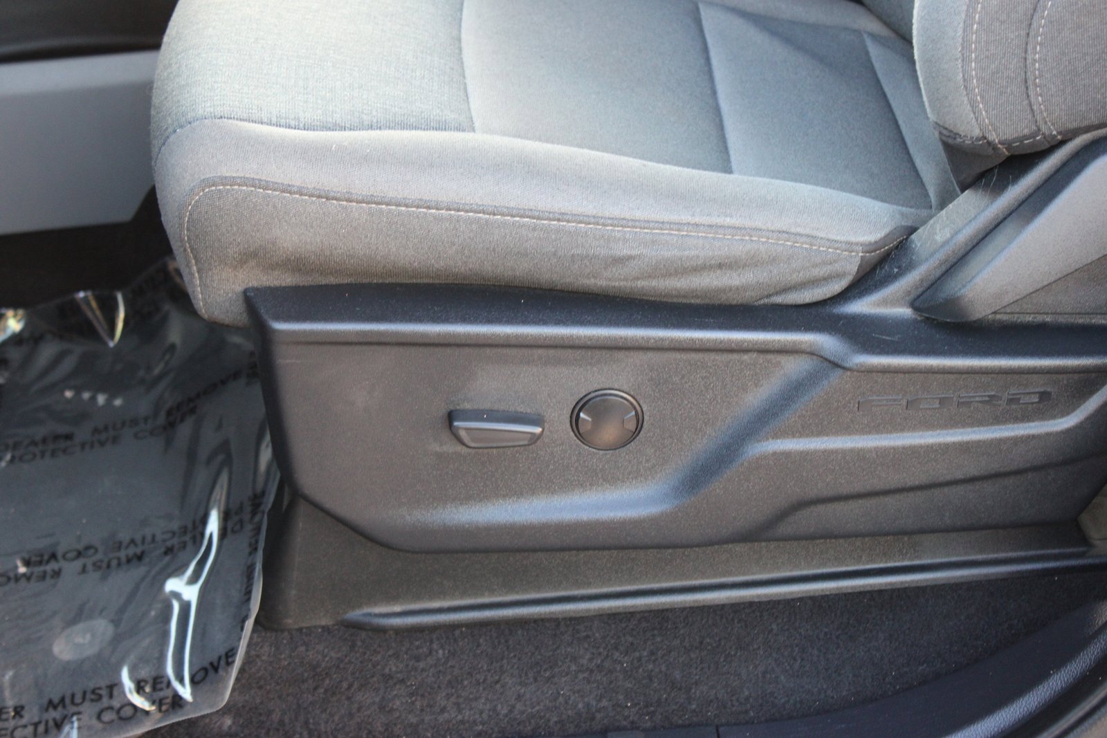 Used 2024 Ford F150 XLT w/ Mobile Office Package image 12