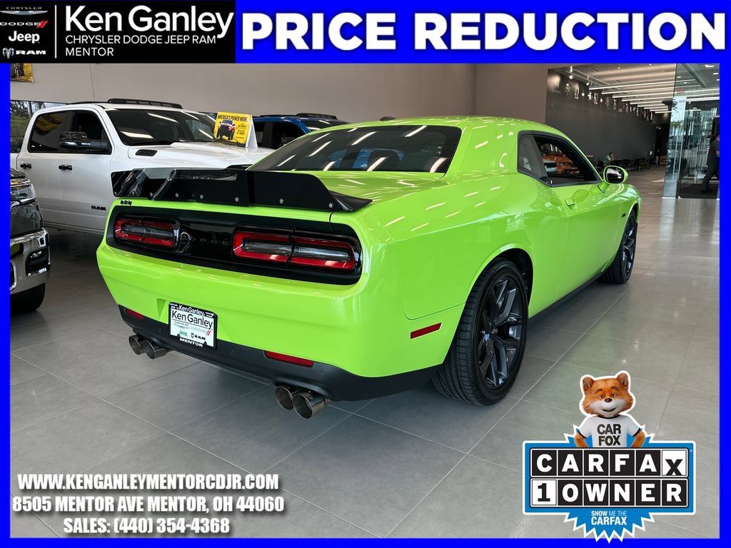 Certified 2023 Dodge Challenger R/T w/ Blacktop Package RWD image 9
