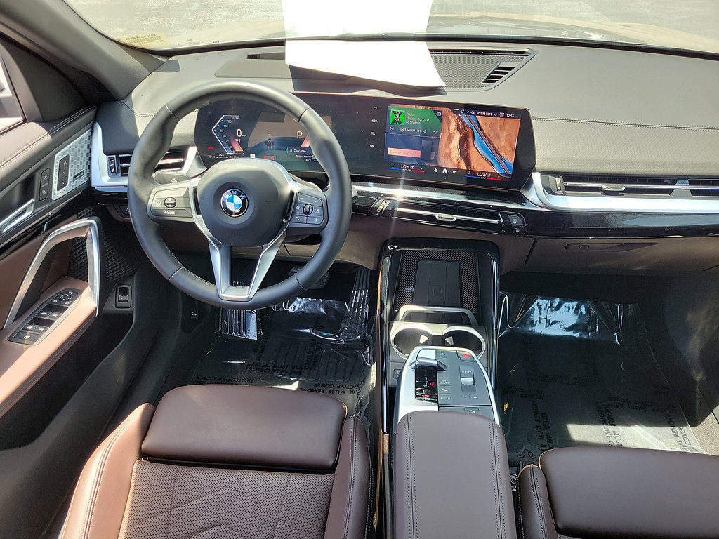 Used 2025 BMW X2 xDrive28i AWD/4WD image 12