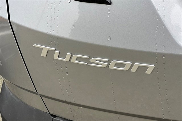 New 2025 Hyundai Tucson Limited image 9