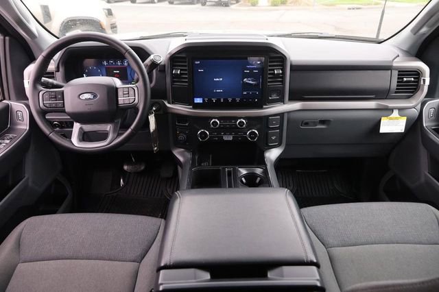 Used 2025 Ford F150 XLT w/ Equipment Group 301A Standard image 22