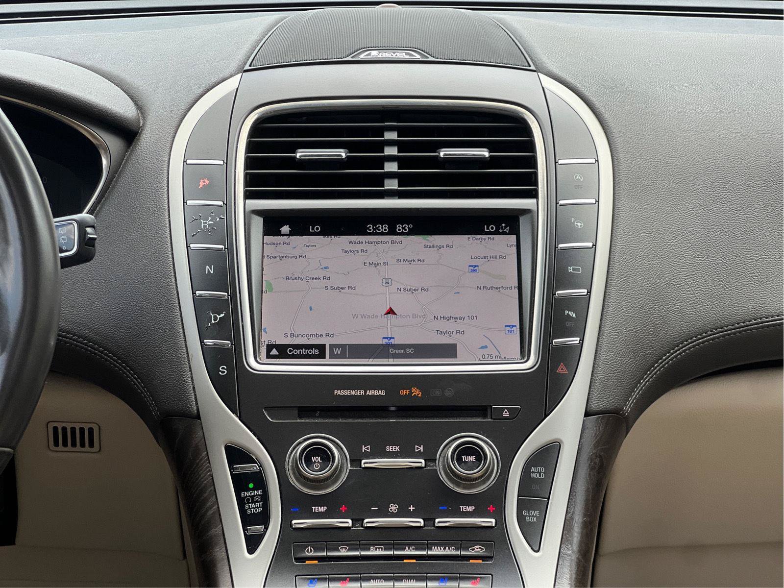 Used 2019 Lincoln Nautilus Reserve FWD image 13