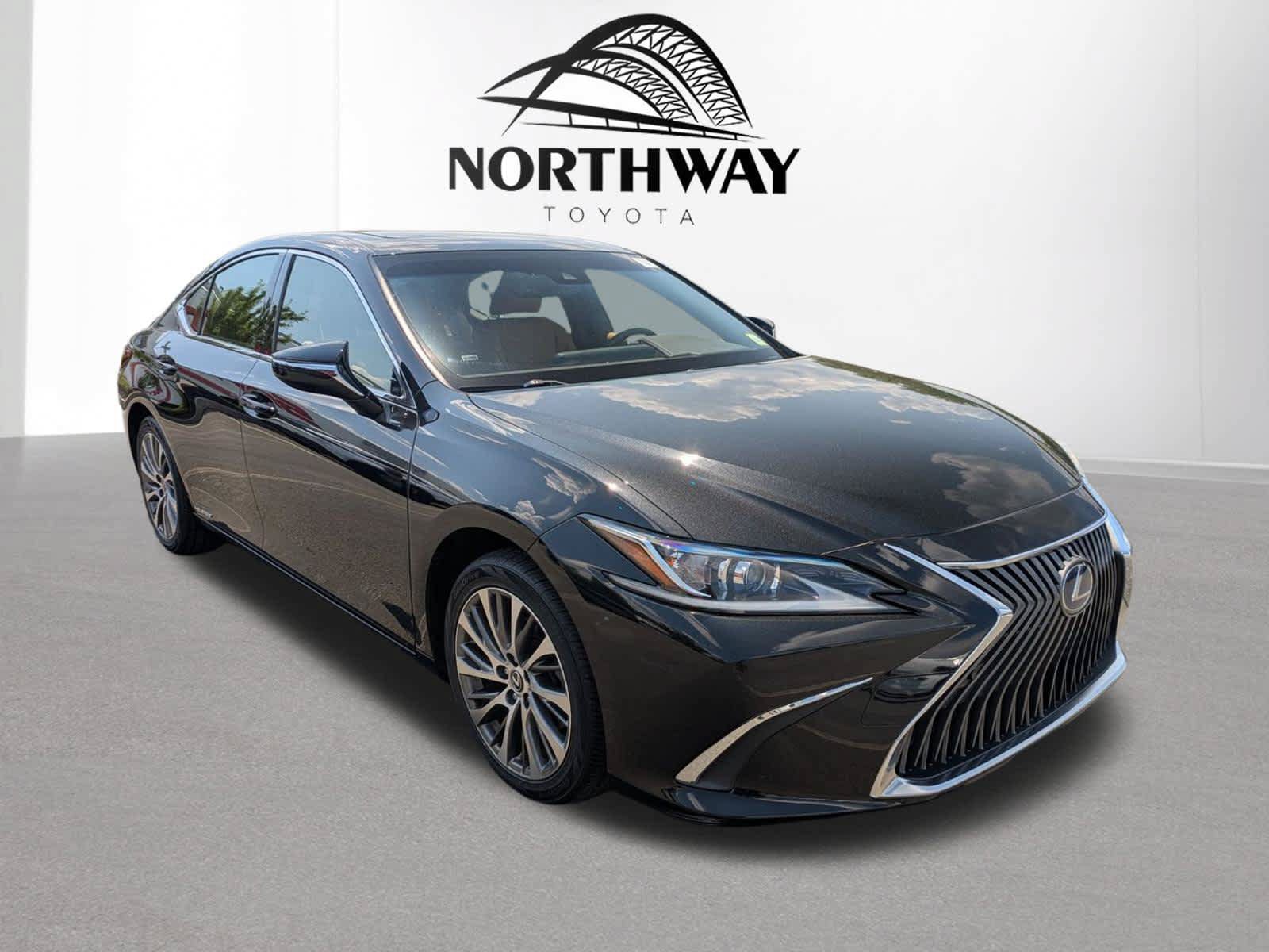 Used 2019 Lexus ES 300h w/ Premium Package FWD image 1