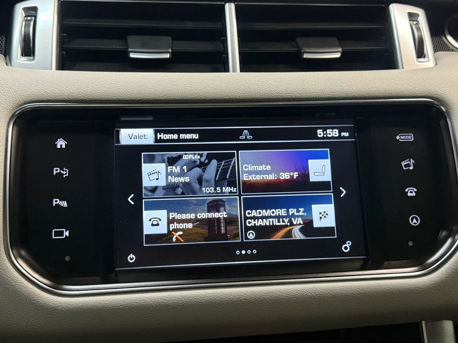 Used 2016 Land Rover Range Rover Sport HSE image 31