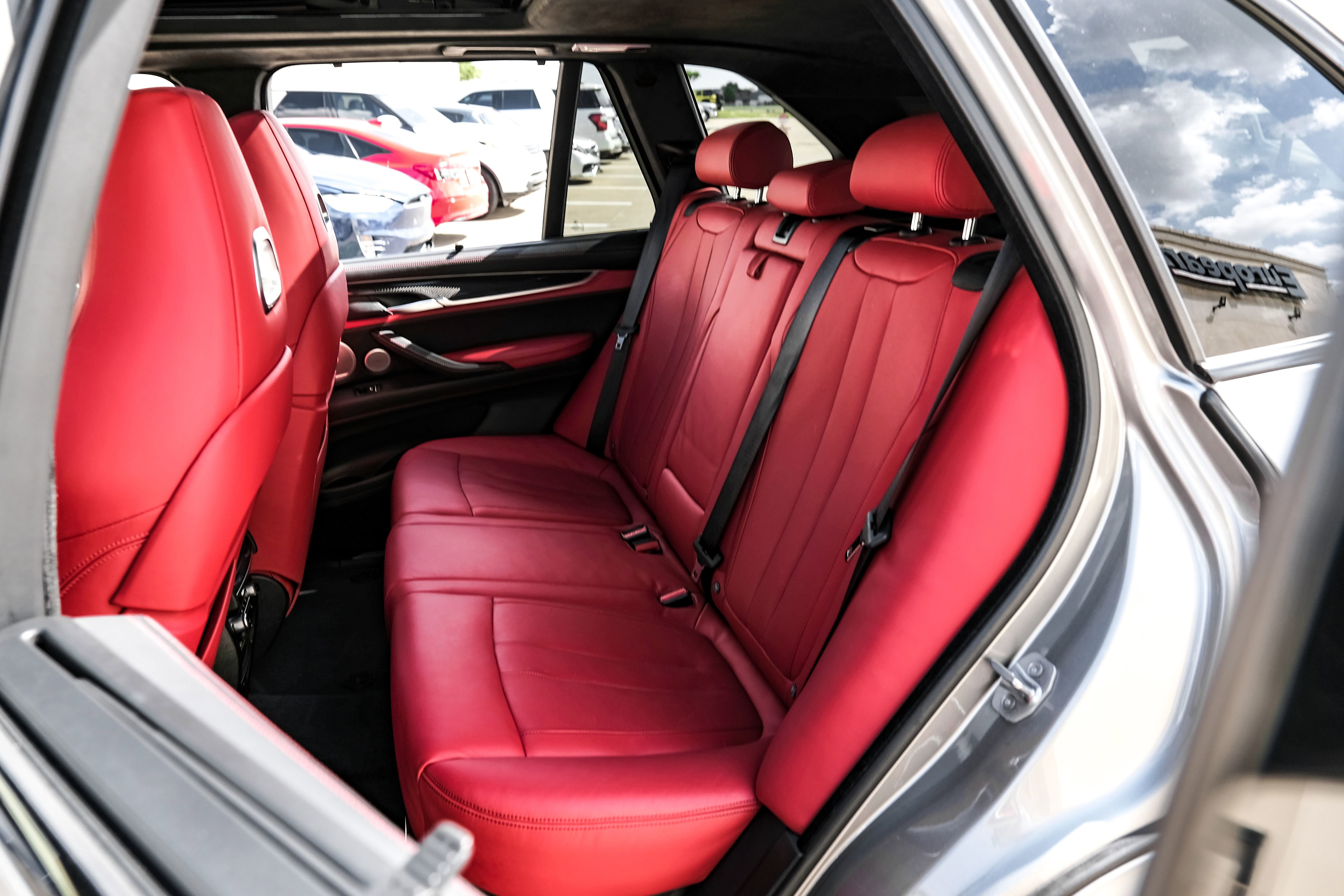 Used 2017 BMW X5 M image 41