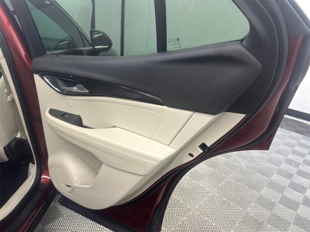 Used 2023 Buick Envision Preferred image 17