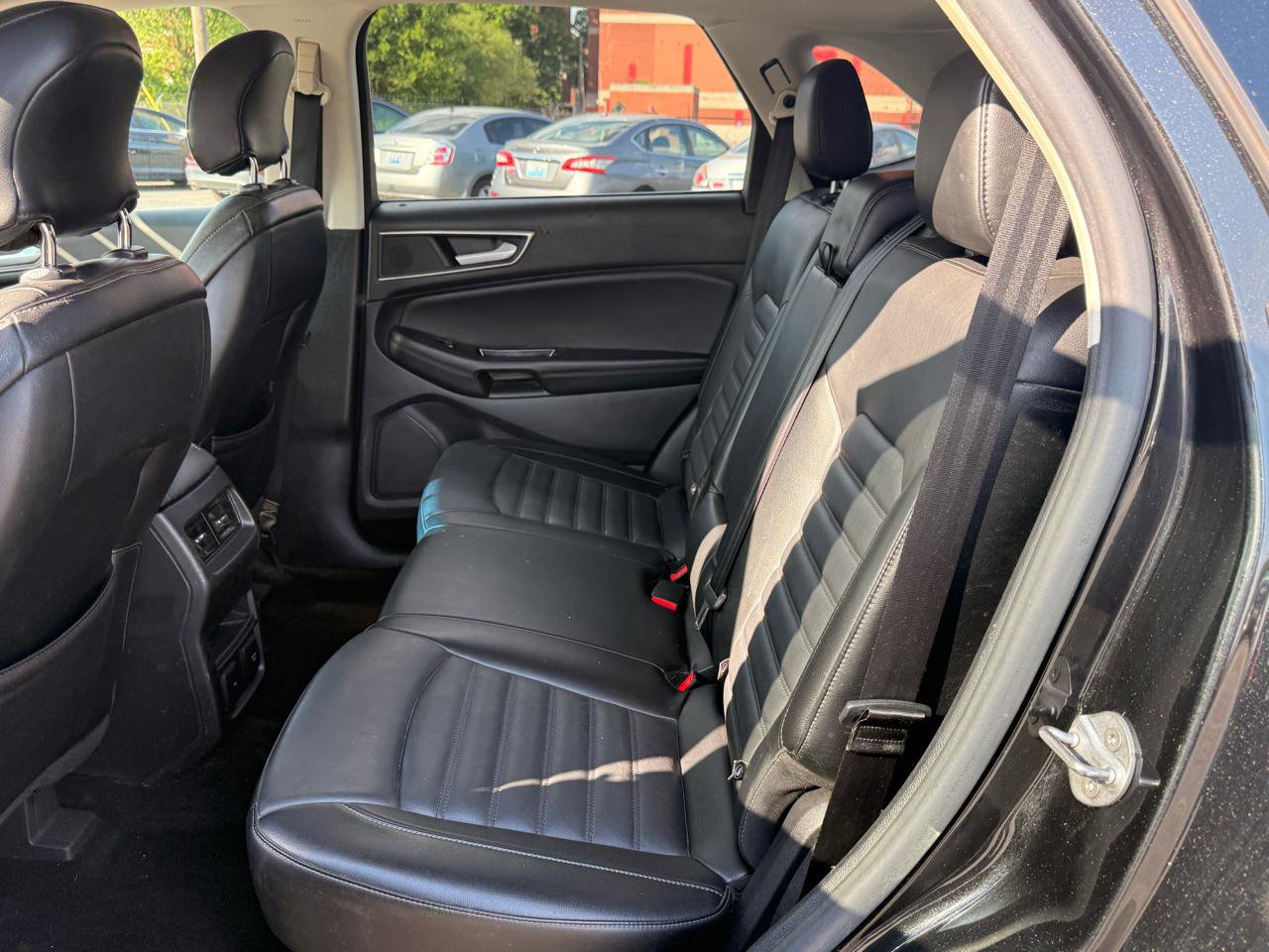 Used 2015 Ford Edge SEL w/ Equipment Group 201A AWD/4WD image 13