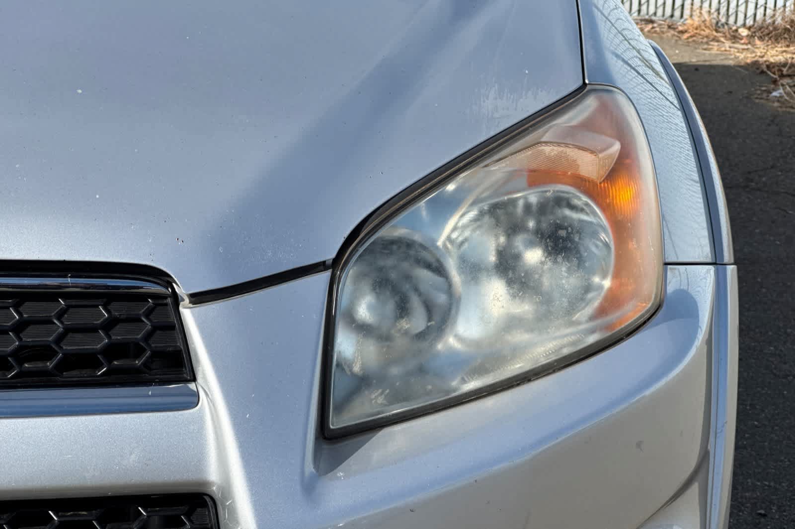 Used 2012 Toyota RAV4 Limited w/ Navigation Value Pkg AWD/4WD image 12