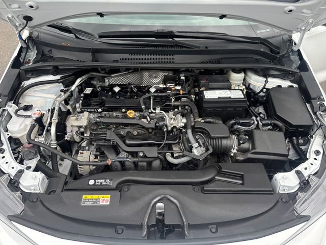 Used 2025 Toyota RAV4 XLE AWD/4WD image 43