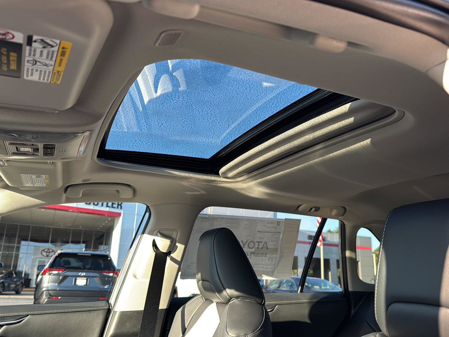 New 2025 Toyota RAV4 Limited image 29