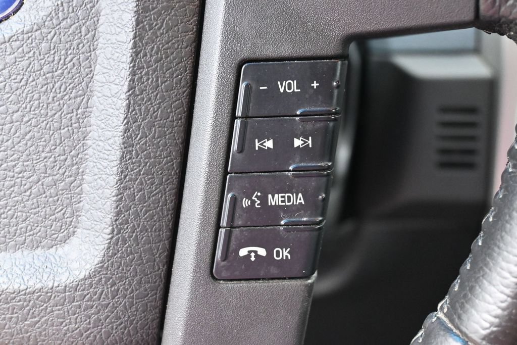 Used 2013 Ford F150 XLT w/ XLT Chrome Pkg AWD/4WD image 18