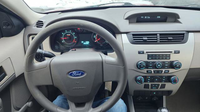 Used 2008 Ford Focus S image 17