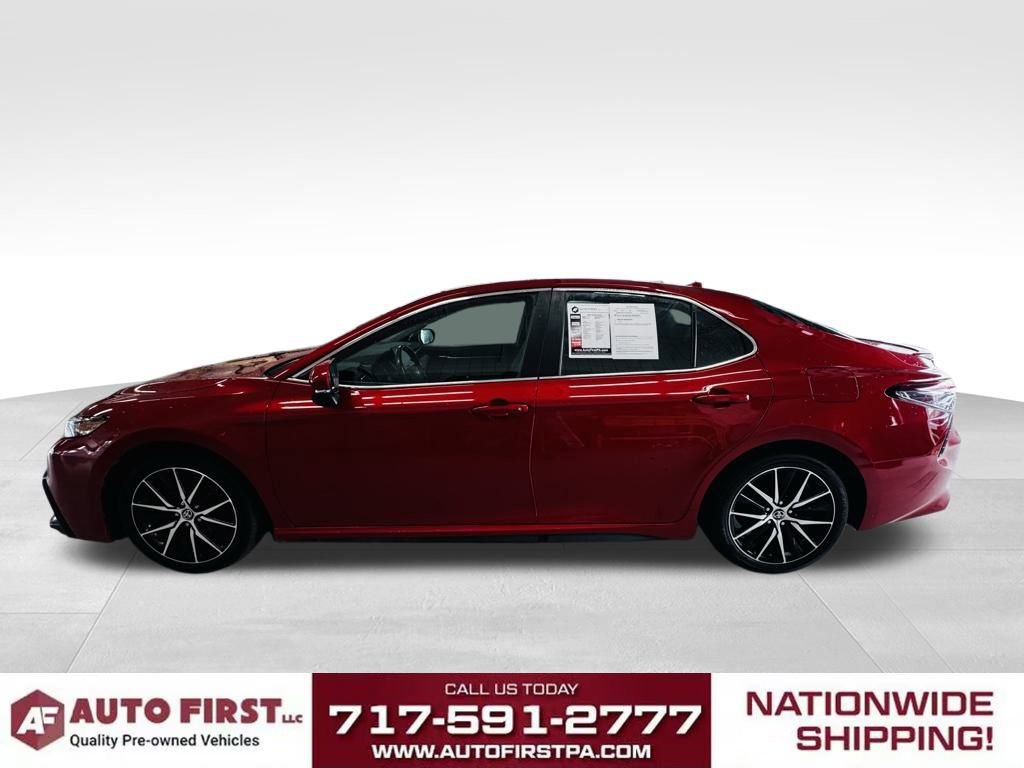 Used 2022 Toyota Camry SE image 6