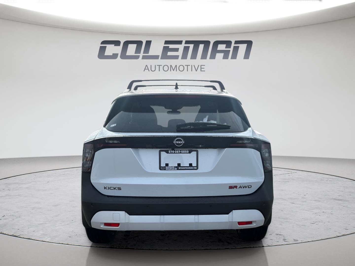 New 2026 Nissan Kicks SR w/ Cold Weather Package image 4