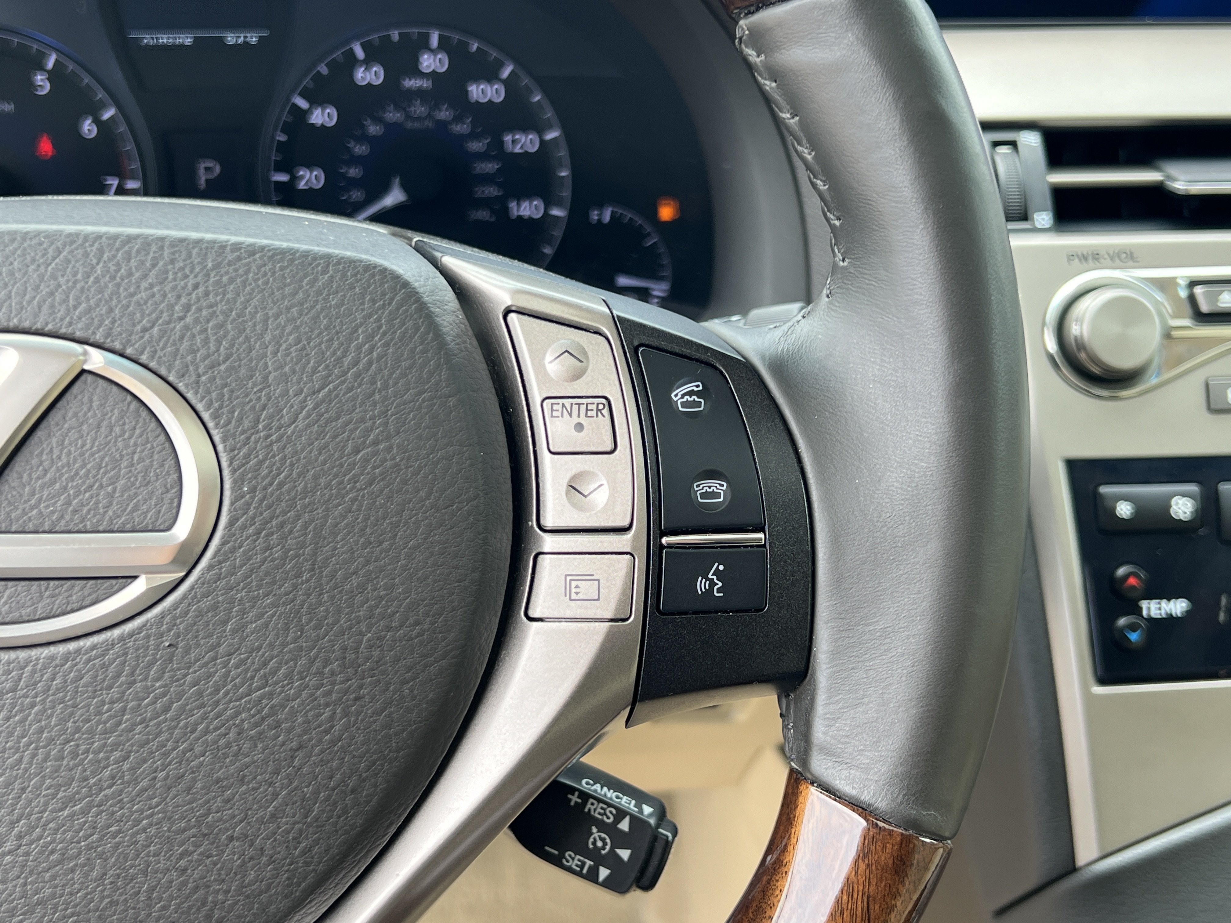 Used 2013 Lexus RX 350 FWD w/ Navigation Pkg image 12