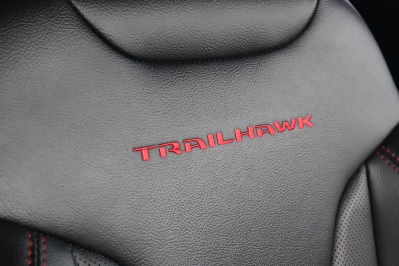 Used 2020 Jeep Compass Trailhawk w/ Leather Interior Group AWD/4WD image 48