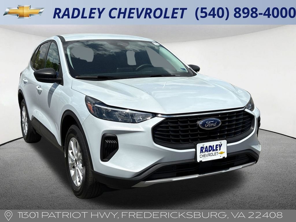 Used 2025 Ford Escape Active image 21