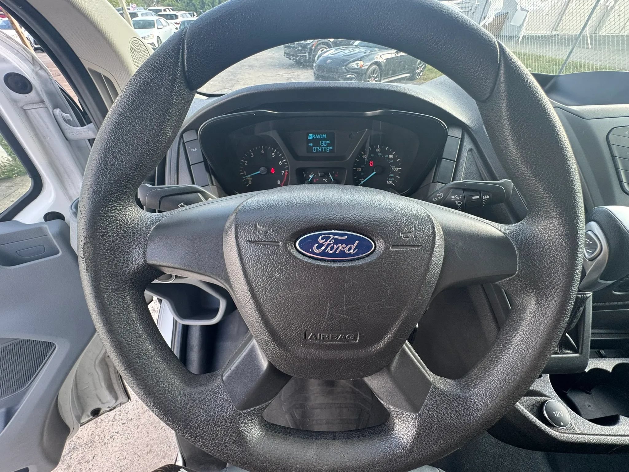 Used 2017 Ford Transit 250 130 Low Roof RWD image 10