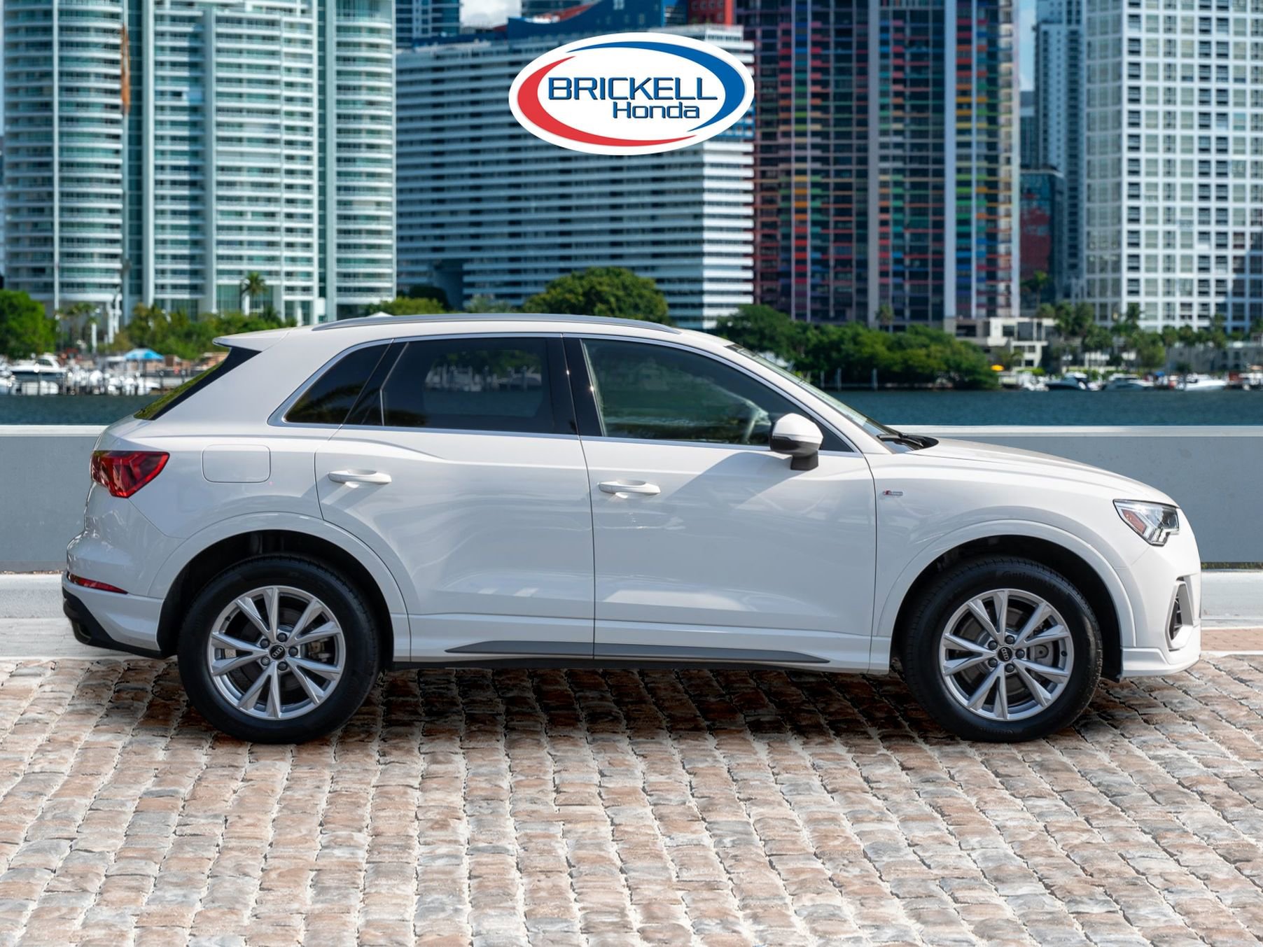 Used 2025 Audi Q3 2.0T Premium image 4