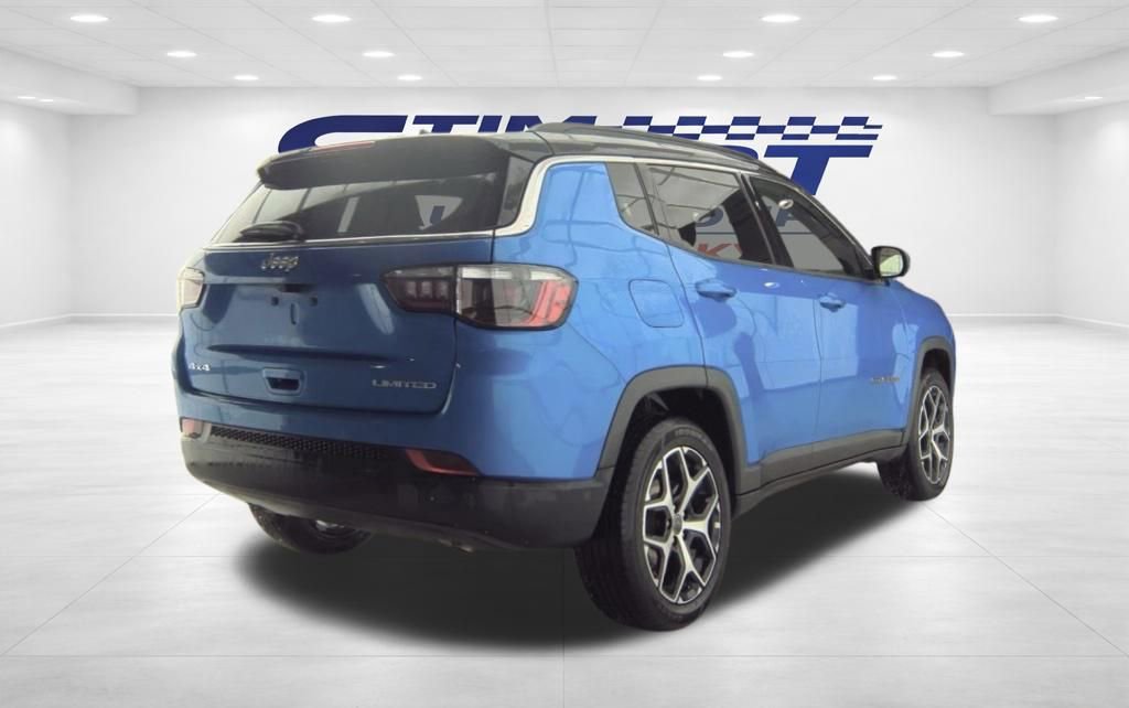 Used 2025 Jeep Compass Limited AWD/4WD image 5