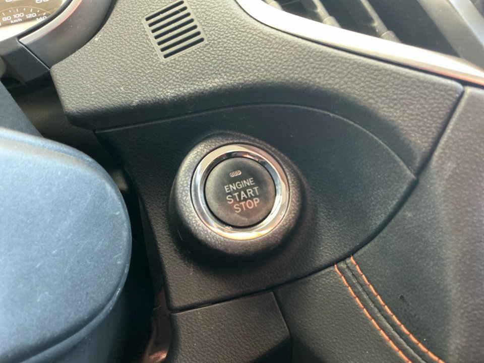 Used 2020 Subaru Crosstrek 2.0i Limited w/ Moonroof Package w/Navigation image 19