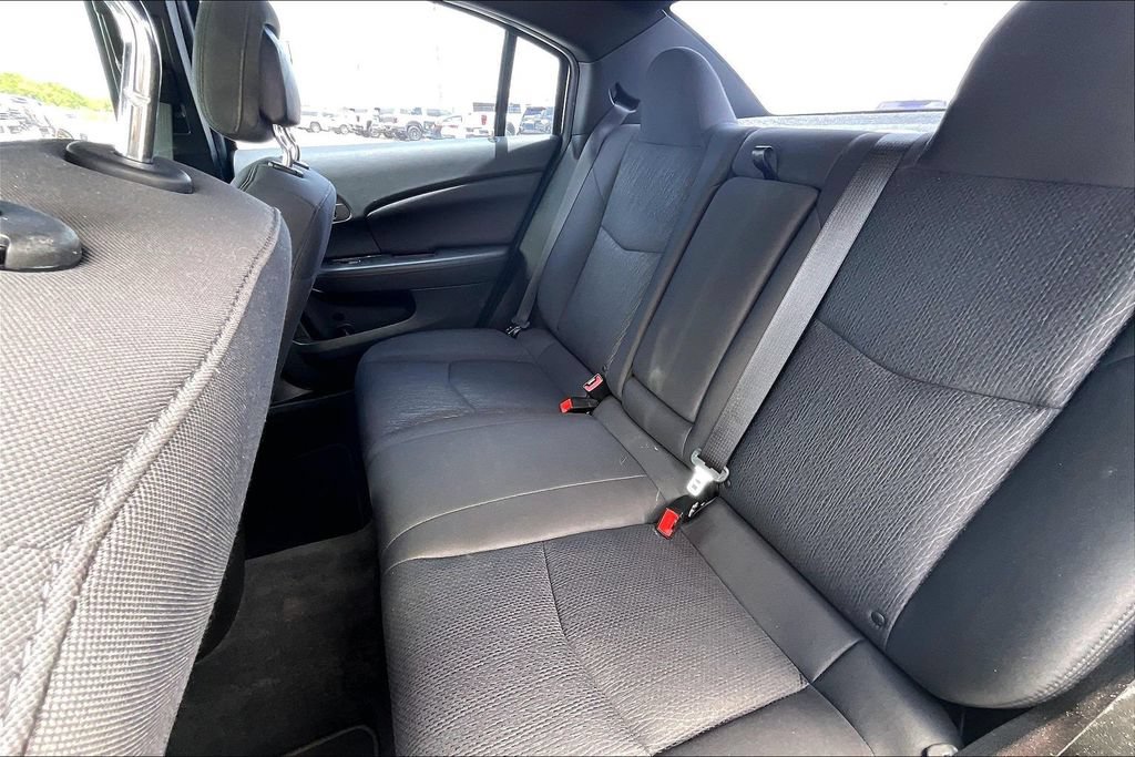 Used 2013 Chrysler 200 Touring w/ S Exterior Appearance Pkg FWD image 18
