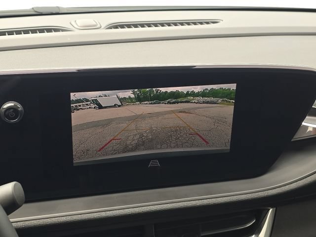 Used 2024 Buick Envista Preferred w/ Convenience I Package FWD image 27