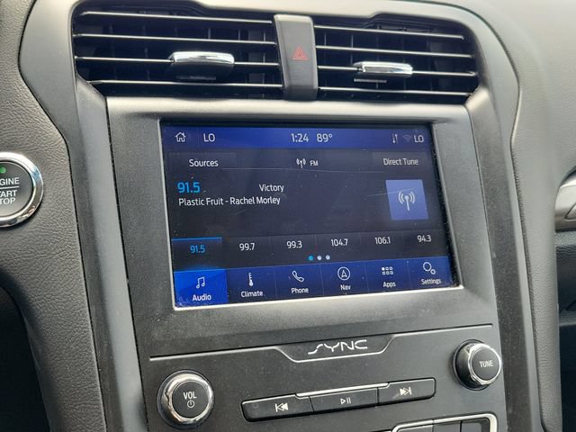 Used 2020 Ford Fusion SE w/ Equipment Group 151A FWD image 19