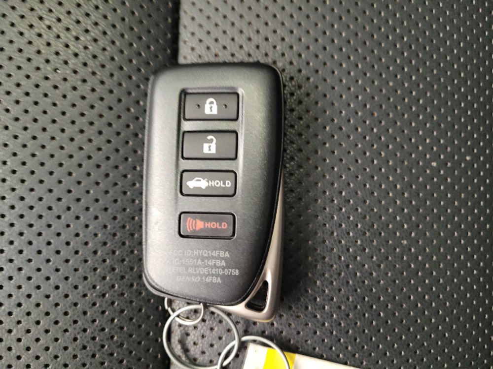 Used 2016 Lexus IS 200t RWD image 32