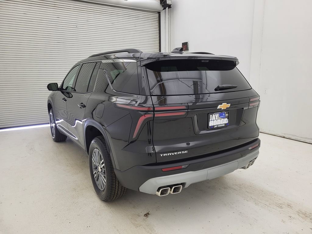 New 2026 Chevrolet Traverse LT w/ Driver Confidence Package image 16