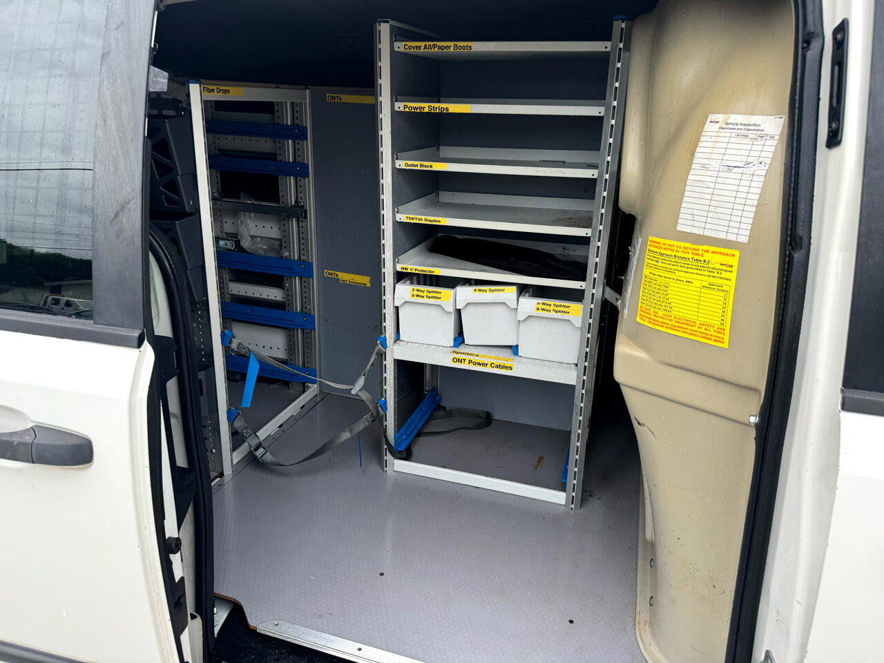 Used 2013 RAM C/V Tradesman image 17