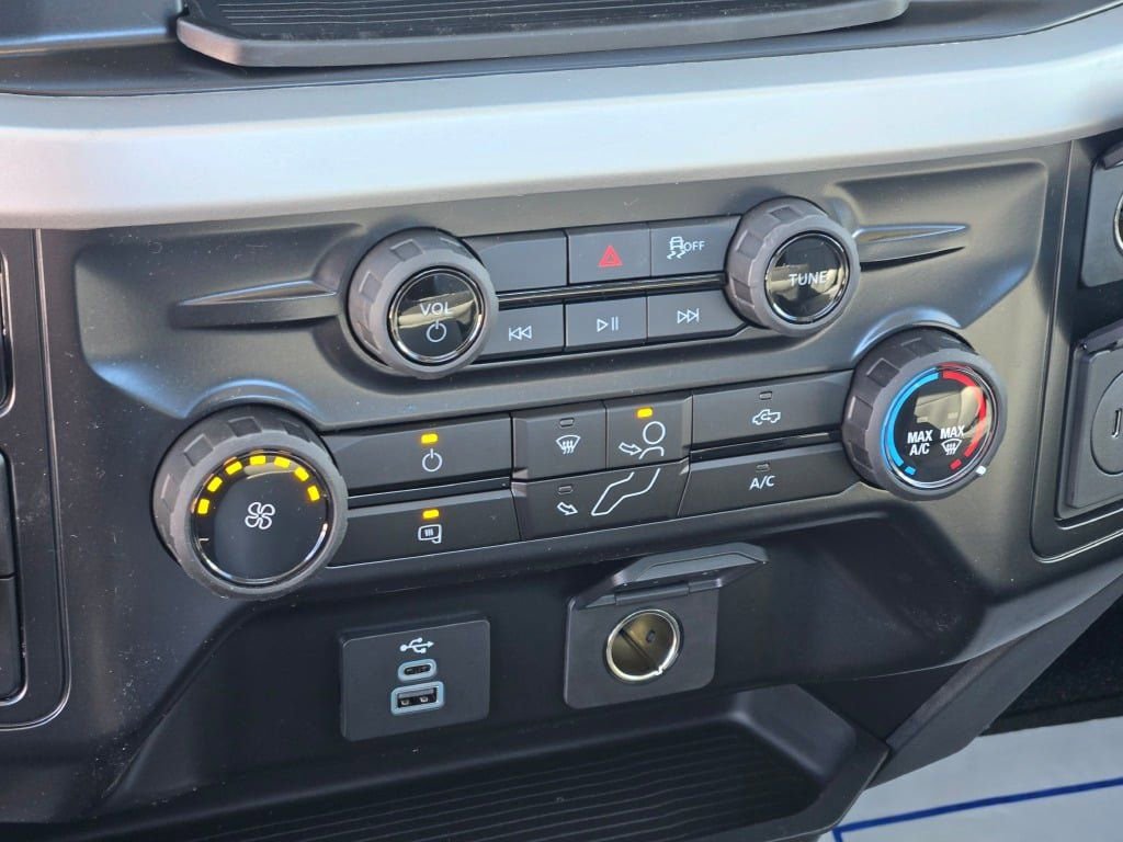 New 2026 Ford F350 XL w/ XL Off-Road Package image 18