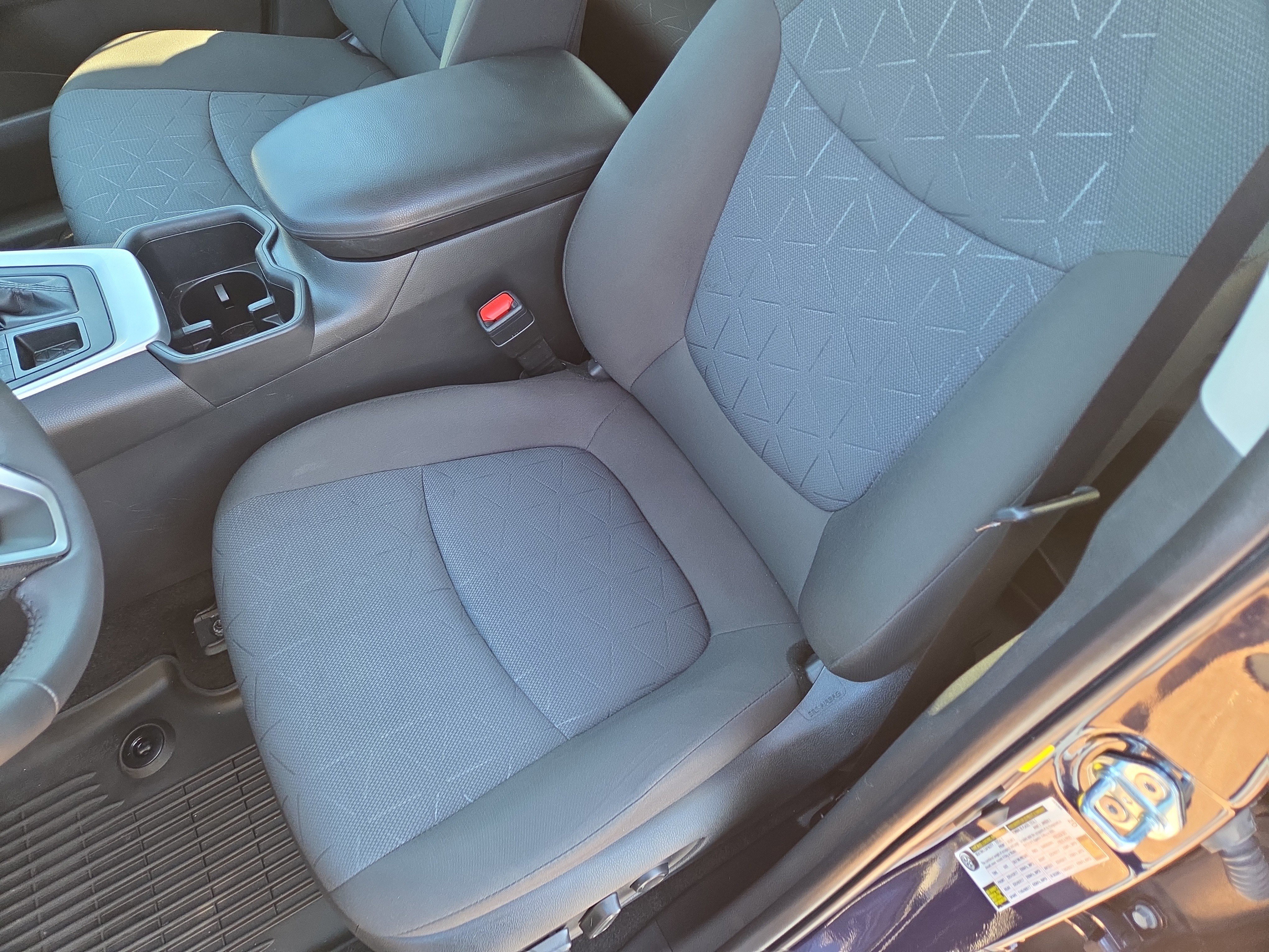 Certified 2023 Toyota RAV4 XLE w/ Convenience Package image 13