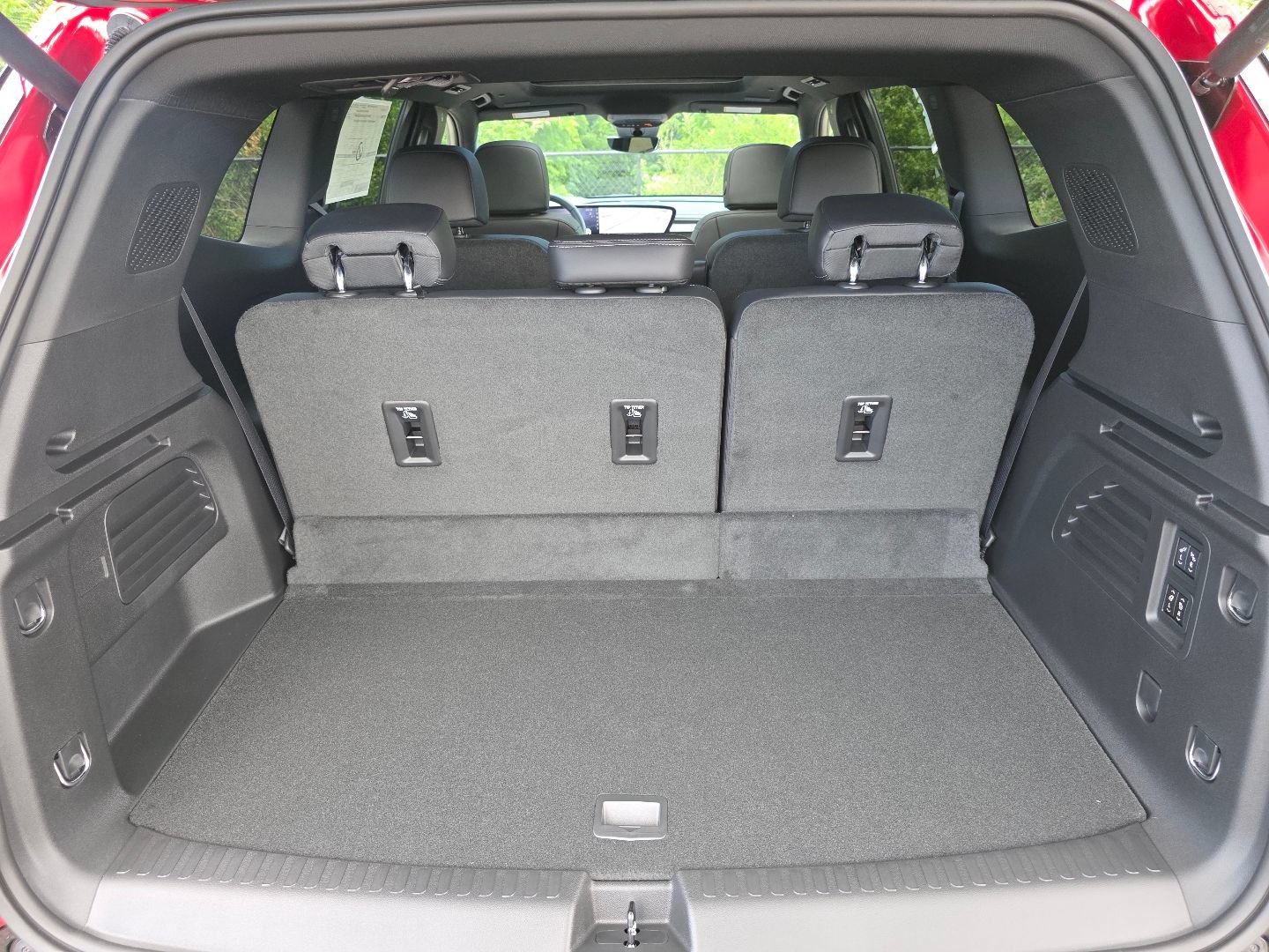 New 2026 Buick Enclave Sport Touring w/ Power Package AWD/4WD image 22