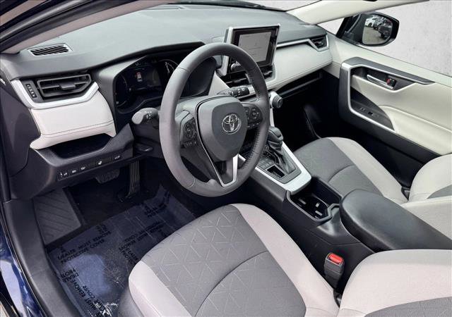 Certified 2025 Toyota RAV4 XLE w/ Convenience Package image 11