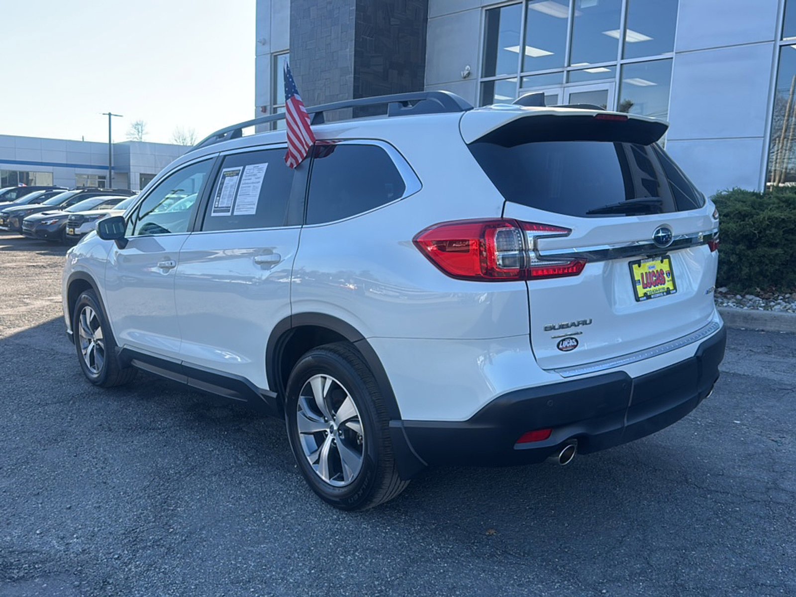 Certified 2023 Subaru Ascent Premium w/ Convenience Package AWD/4WD image 7
