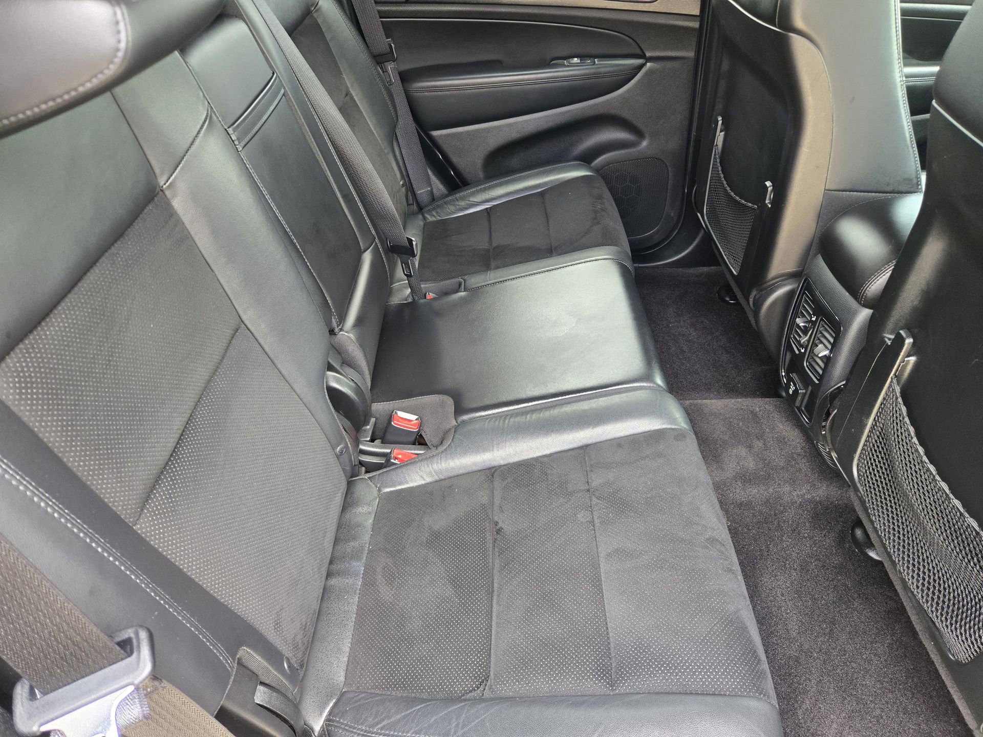 Used 2018 Jeep Grand Cherokee Altitude image 29